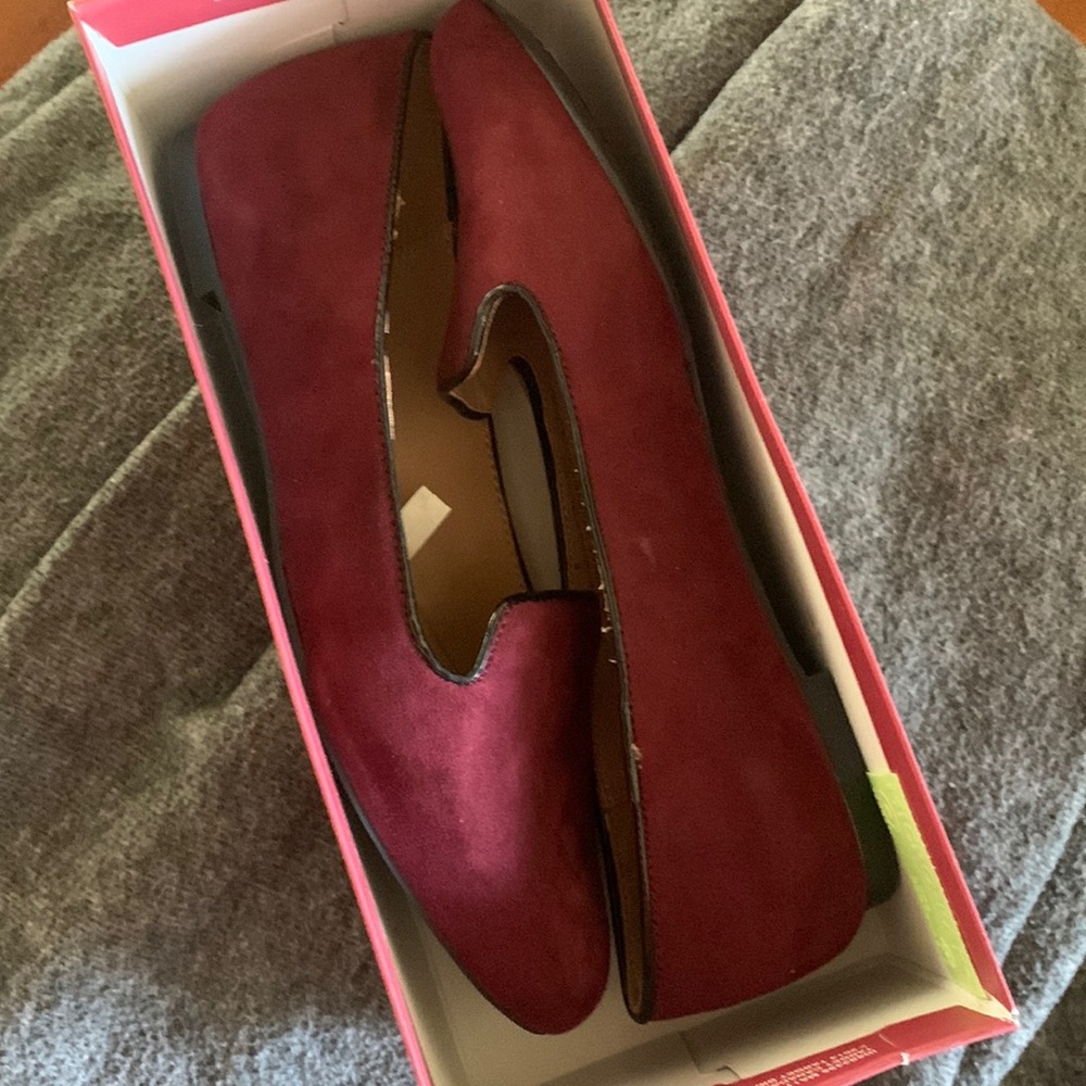 New Merona burgundy slides *